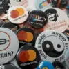 Изготовление значков по индивидуальному макету в Copy.ru